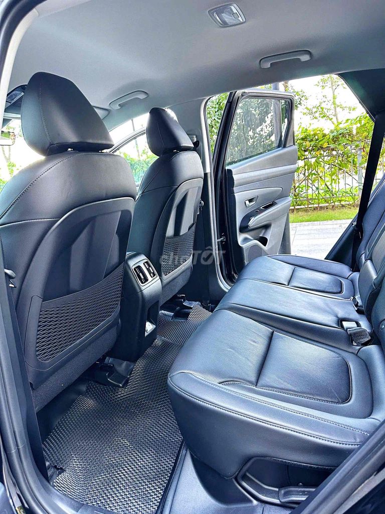 Huyndai Tucson 2025 2.0 ATH - 7000km. Mua bán Ô tô tại Quận Cầu Giấy Hà Nội được đăng bởi Thái Hoàng Long Auto hình 15