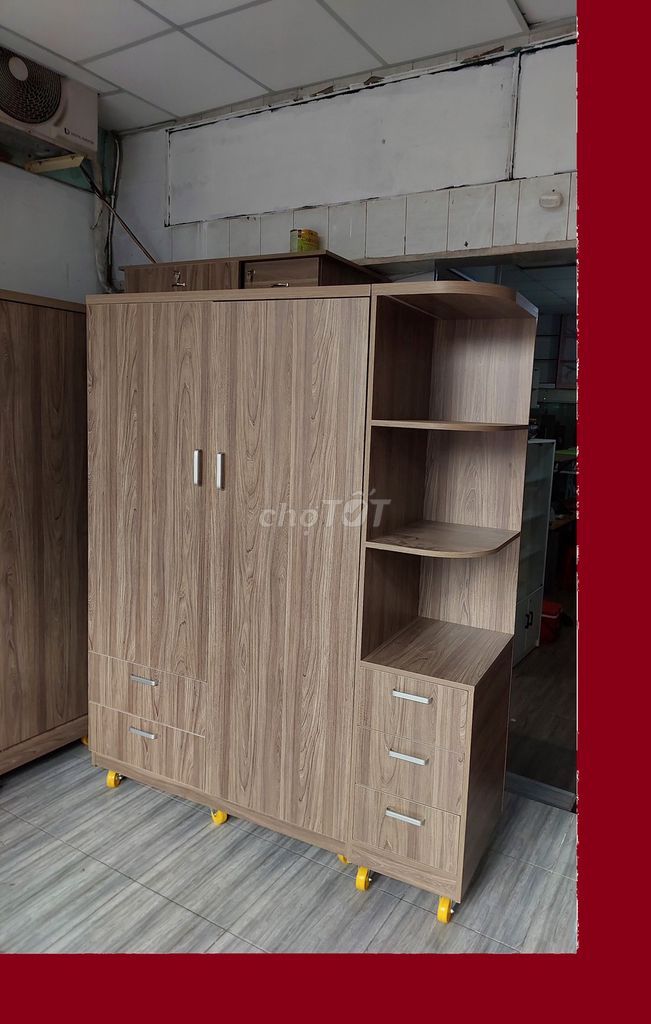Tủ quần áo gỗ Nâu vân gỗ 1m6x2m. Mua bán Tủ, kệ gia đình tại Quận Tân Phú Tp Hồ Chí Minh được đăng bởi BÀN TỦ KỆ TẠI XƯỞNG hình 1