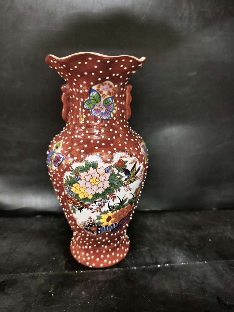 Bình hoa Gốm . Mua bán Đồ sưu tầm, đồ cổ tại Quận 11 Tp Hồ Chí Minh được đăng bởi Hồng  hình 1