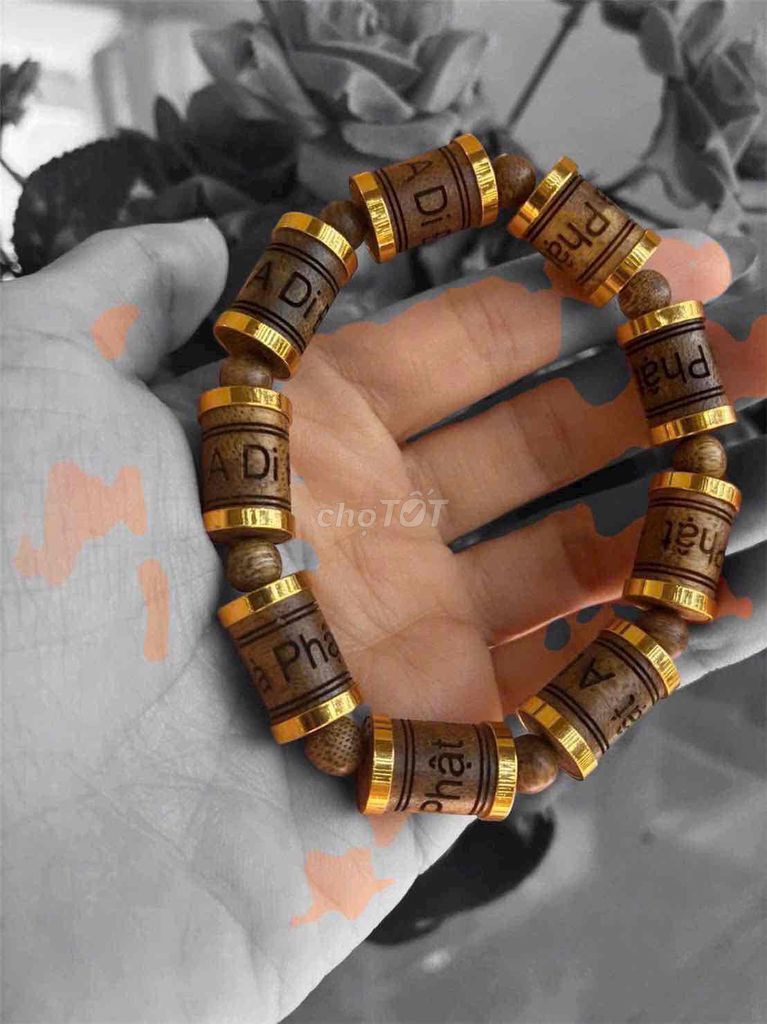 Vòng tay Trầm hương Nâu. Mua bán Phụ kiện thời trang khác tại Thành phố Bến Tre Bến Tre được đăng bởi Bán Gỗ và Trầm Hương hình 1