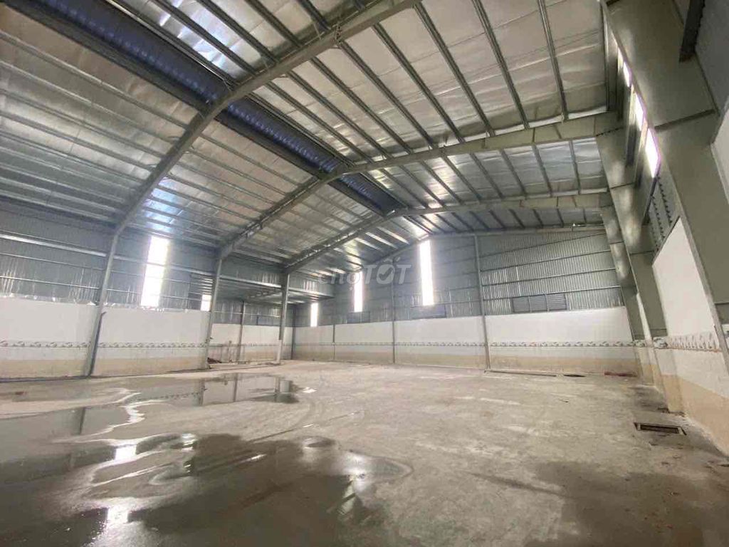 Kho xưởng 1200m2 đức hoà thượng long an gần tỉnh lộ 823D