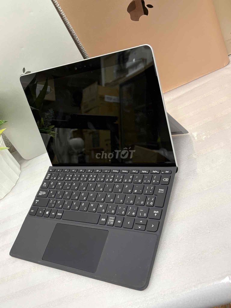Surface Go, ram8/ssd 128gb - like new 99%. Mua bán Laptop tại Quận Hai Bà Trưng Hà Nội được đăng bởi Akiba shop hình 2