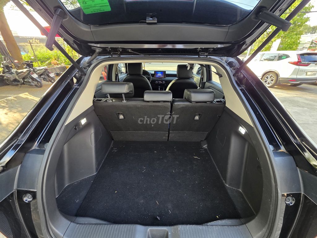 Honda HRV 2023 G 12.000 km. Mua bán Ô tô tại Thành phố Biên Hòa Đồng Nai được đăng bởi Hong Anh Nguyen hình 7