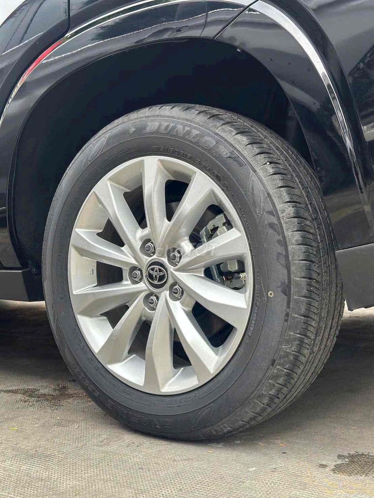 Toyota Innova Cross 2025 Siêu lướt 800KM Xe Hãng. Mua bán Ô tô tại Quận Tân Phú Tp Hồ Chí Minh được đăng bởi TRƯƠNG THANH TUYỀN hình 9