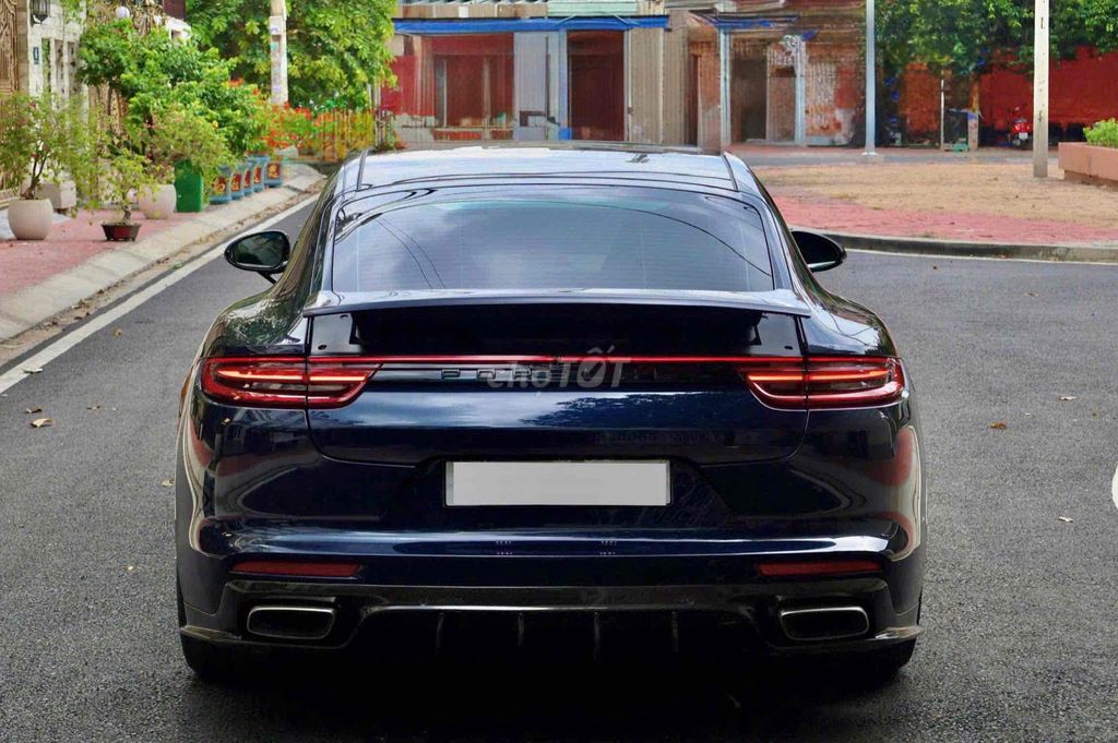 Porsche Panamera 3.0 V6 model 2018. Mua bán Ô tô tại Quận 8 Tp Hồ Chí Minh được đăng bởi Khoa nguyễn hình 5