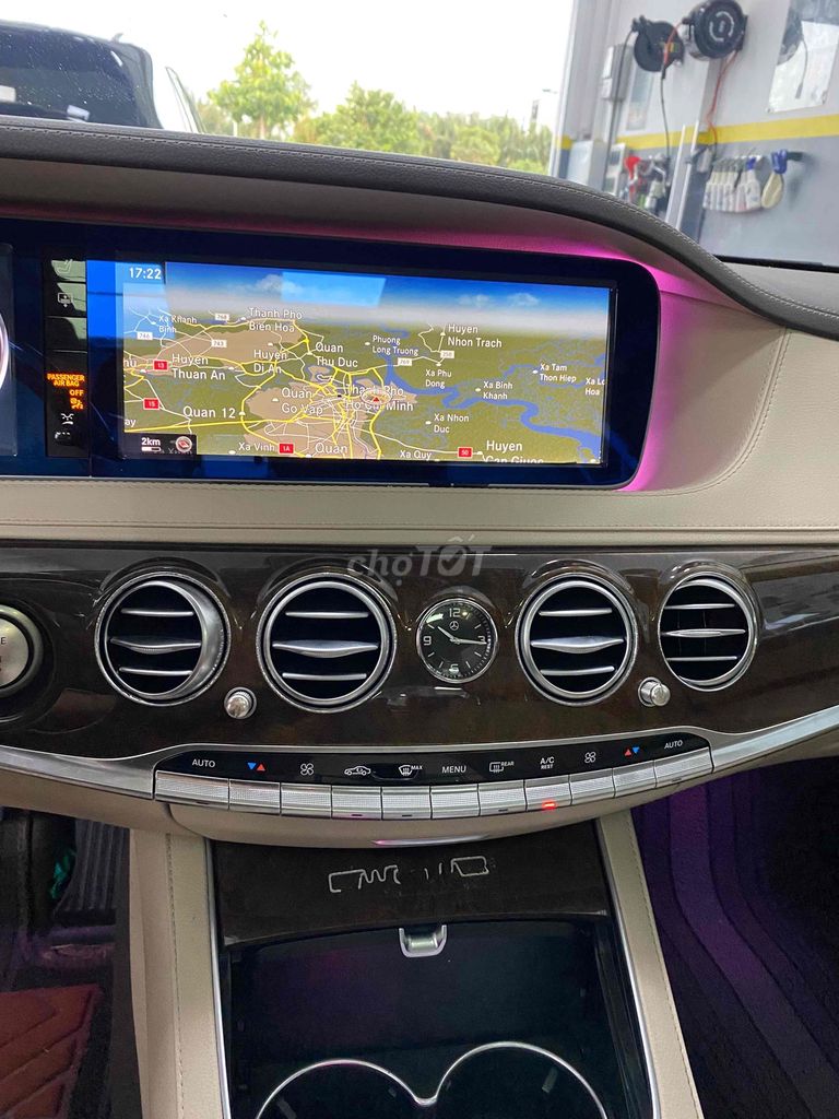 Mercedes-Benz S400 Đen Da 5 Chỗ