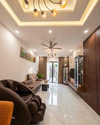 Rent · 5 bd · 100 м² · Quận Ngũ Hành Sơn, ул. Đường Lưu Quang Thuận