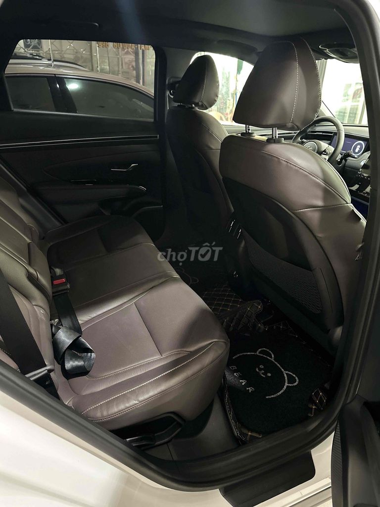 Tucson 5ngàn km 2023 1.6 AT Turbo HTRAC Đặc biệt -. Mua bán Ô tô tại Thành phố Thủ Đức Tp Hồ Chí Minh được đăng bởi nguyễn tấn bằng hình 6