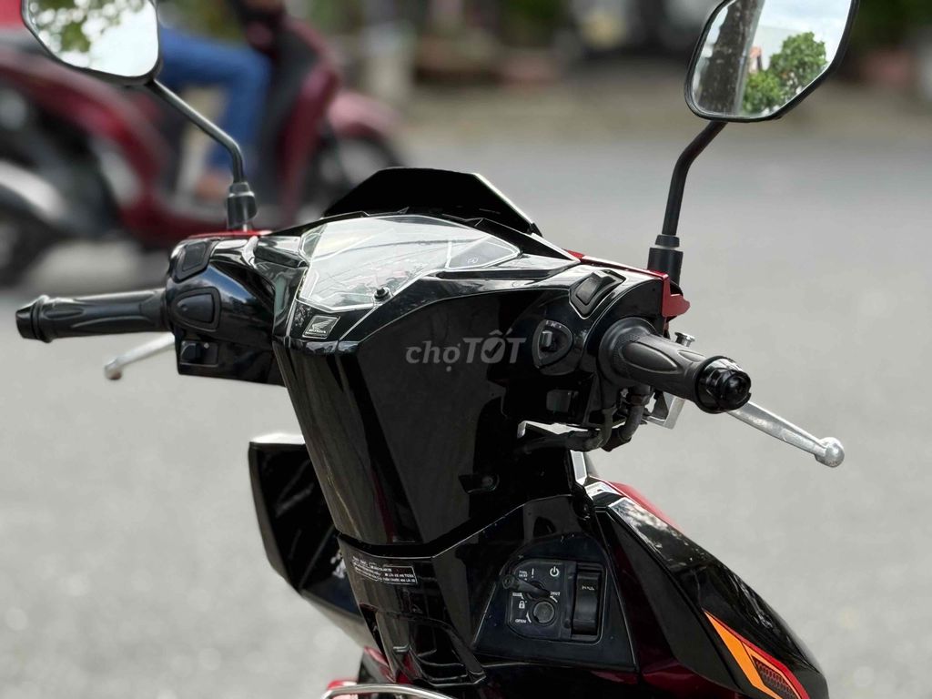 AB 2018 bs 43 máy rin êm chất đẹp ken chính chủ. Mua bán Xe máy tại Quận Cẩm Lệ Đà Nẵng được đăng bởi SƠN THỊNH  hình 10