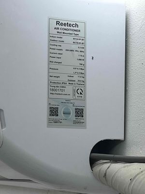 máy lạnh mới sử dụng 6 tháng - còn bảo hành 5 năm