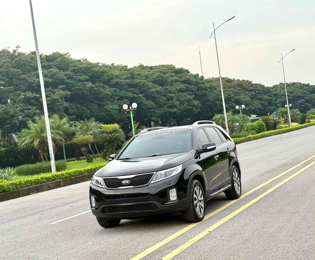 Kia Sorento DATH 2.2L AT 2015. Mua bán Ô tô tại Quận Long Biên Hà Nội được đăng bởi Thế Anh hình 5