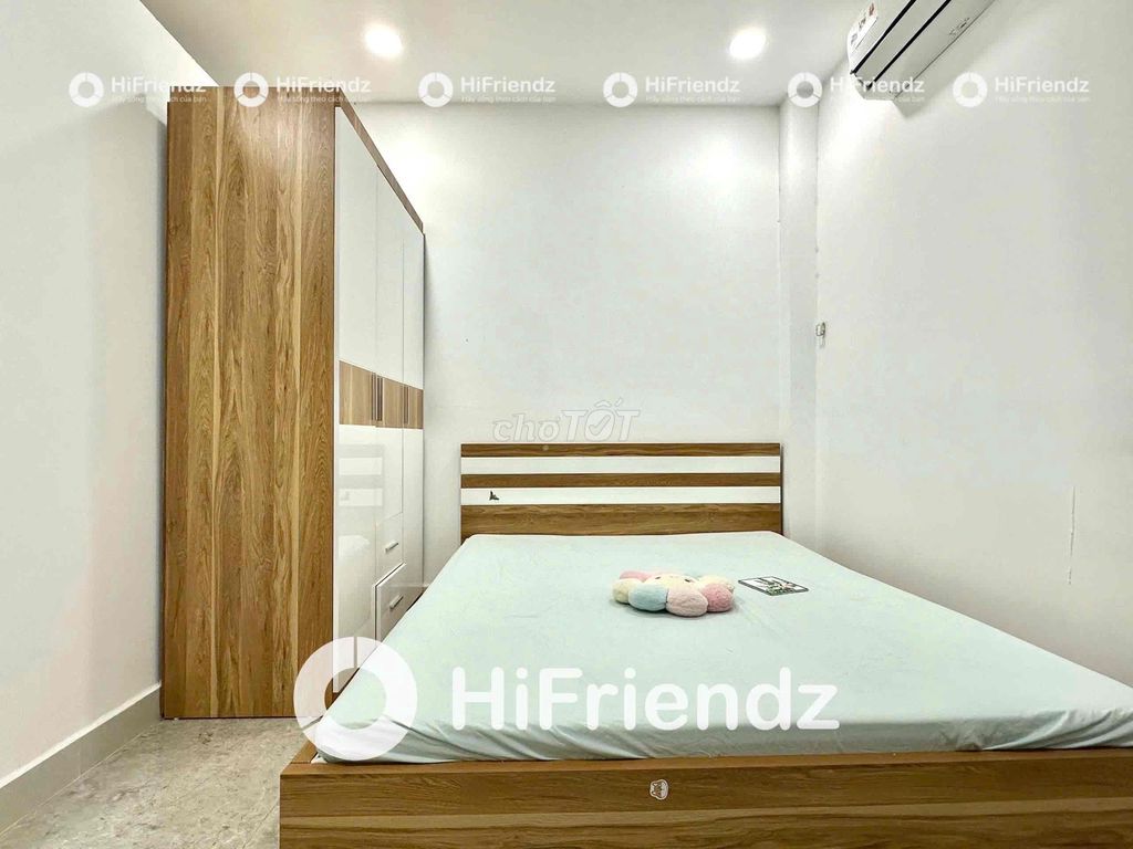 💕 Сдается недорогая новая комната с окном в крыше, центр Виньлок