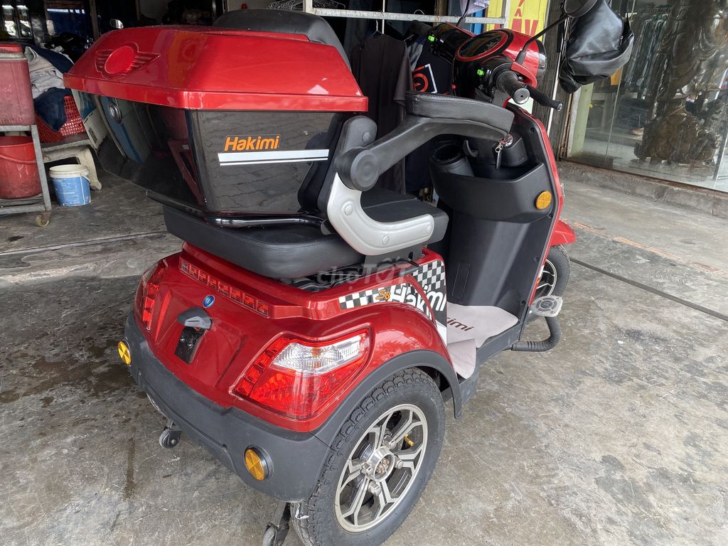 Xe điện 3 Bánh Hakimi S8 Pro đỏ đen. Mua bán Xe điện tại Quận 7 Tp Hồ Chí Minh được đăng bởi Nguyen Ngoan hình 4