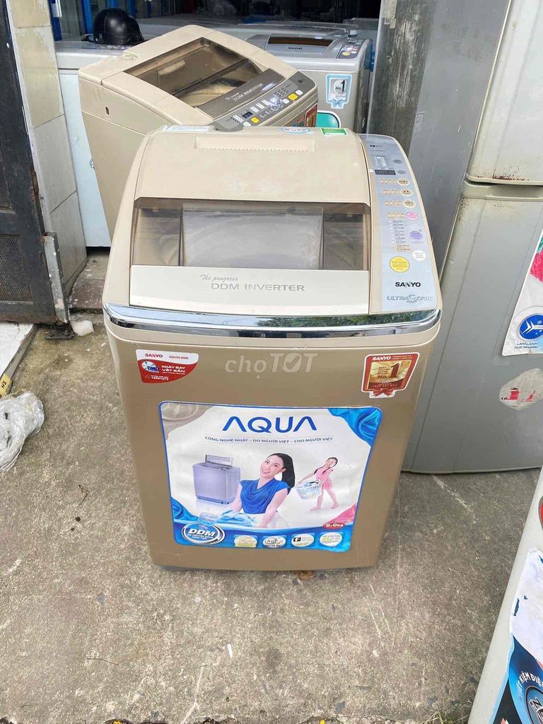 Máy giặt Aqua 9kg inveter. chạy êm tiết kiệm điện