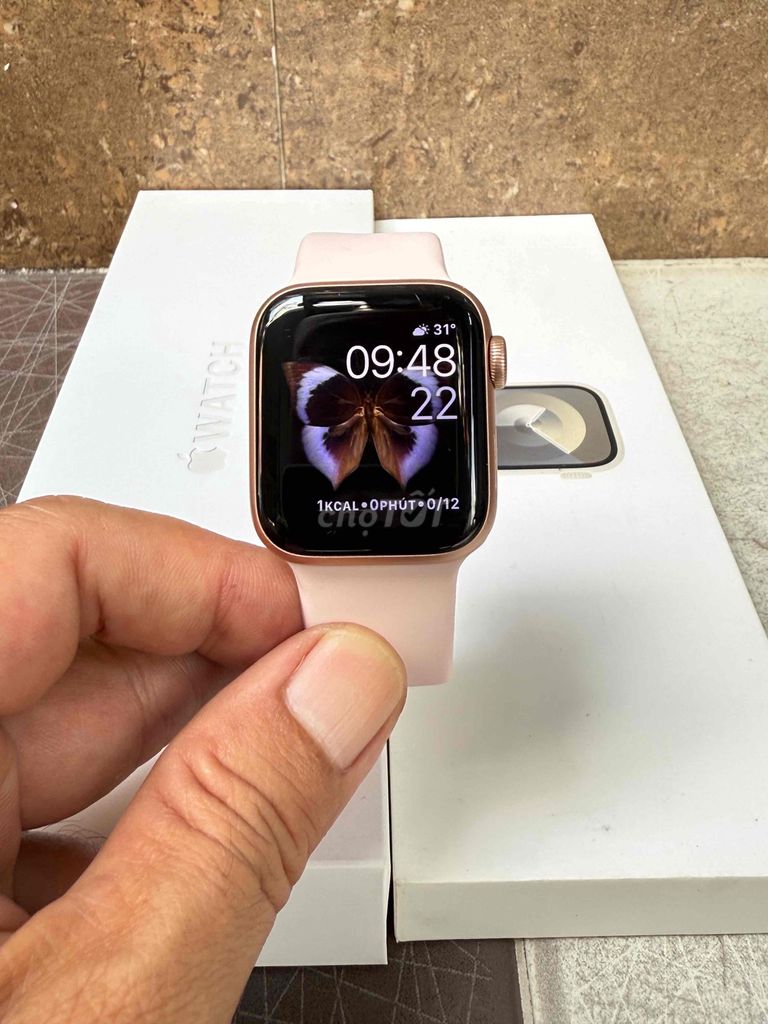 Apple Watch SE-40 Nhôm Hồng Gold GPS Zin 100%. Mua bán Thiết bị đeo thông minh tại Quận 11 Tp Hồ Chí Minh được đăng bởi Nguyễn Khương hình 1