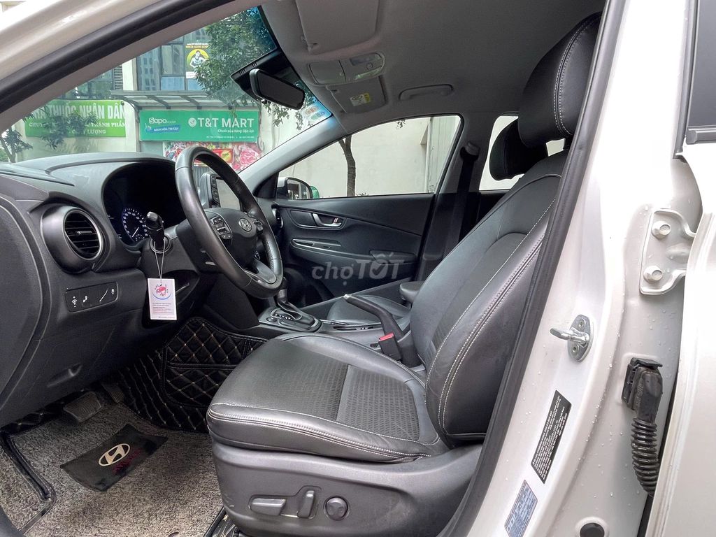 Hyundai Kona 2022 đặc biệt - 29000 km. Mua bán Ô tô tại Quận Bắc Từ Liêm Hà Nội được đăng bởi Phạm Quang Tuấn hình 9