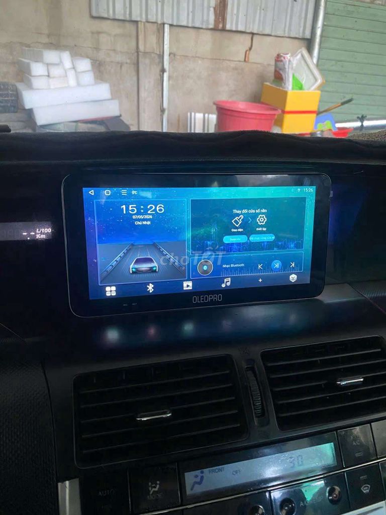 Luxgen M7 2013 photo 3