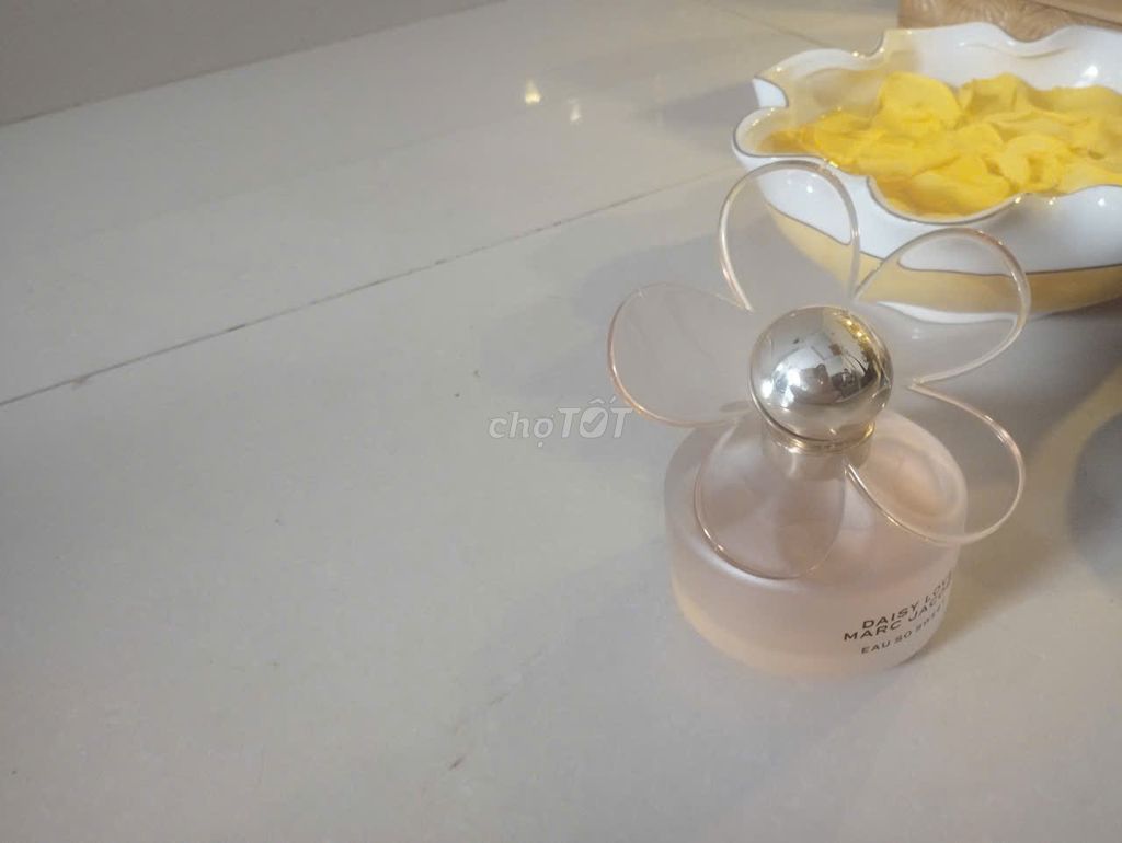 Nước hoa Marc Jacobs Daisy Love Nữ. Mua bán Nước hoa tại Quận Phú Nhuận Tp Hồ Chí Minh được đăng bởi DƯƠNG MINH CHÂU hình 1