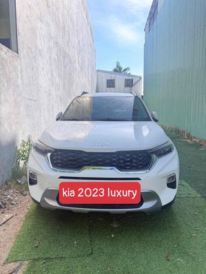 Kia Sonet Luxury 2023 Trắng