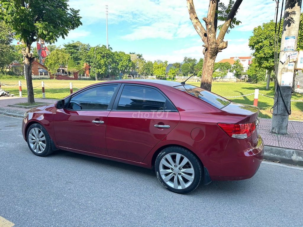 Kia Cerato 1.6AT cuối 2011 bản 10 bóng khí. Chất. Mua bán Ô tô tại Huyện Sóc Sơn Hà Nội được đăng bởi Salon Auto Đào Hằng hình 3