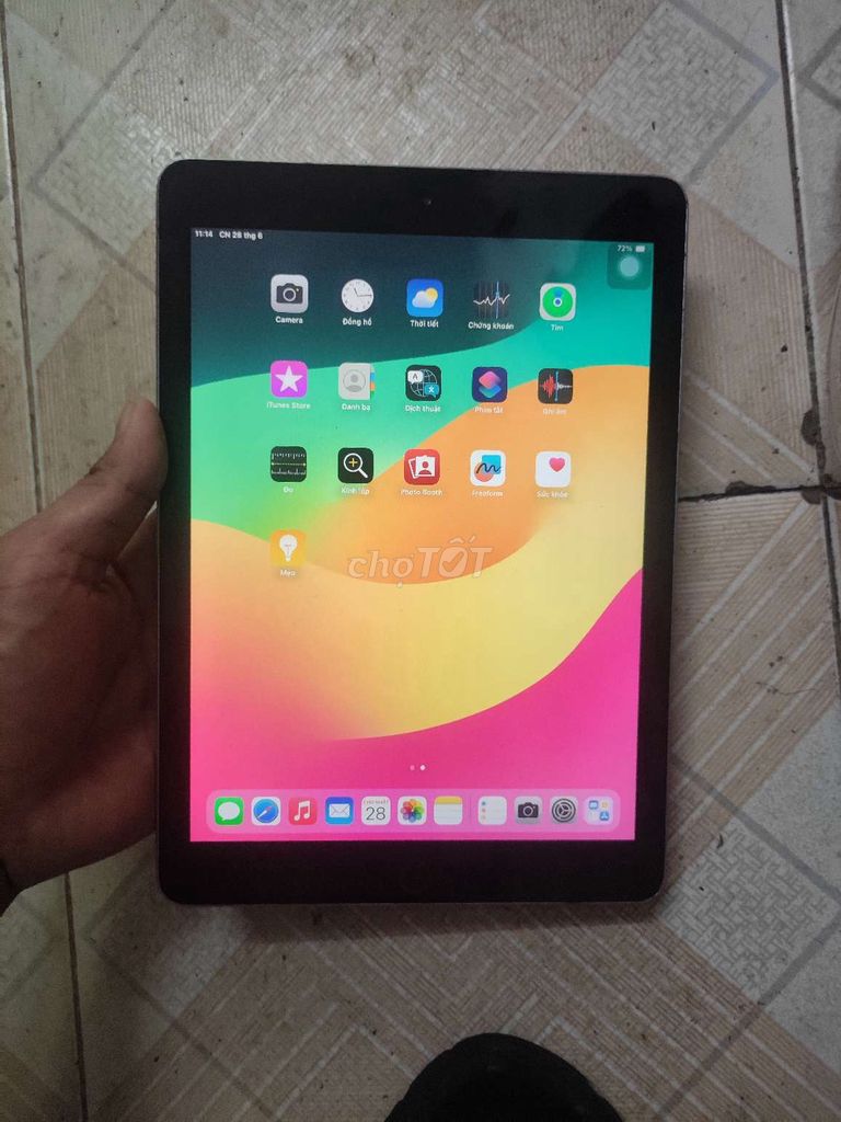 iPad Gen 6 máy quốc tế full chức năng. Mua bán Máy tính bảng tại Quận Nam Từ Liêm Hà Nội được đăng bởi Bình van nguyen hình 1