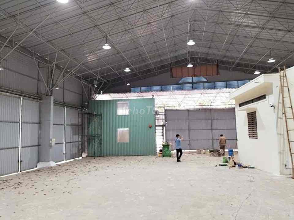 Kho xưởng đẹp 500m2 phường tân phú gần suối tiên 27tr. hàng hiếm có