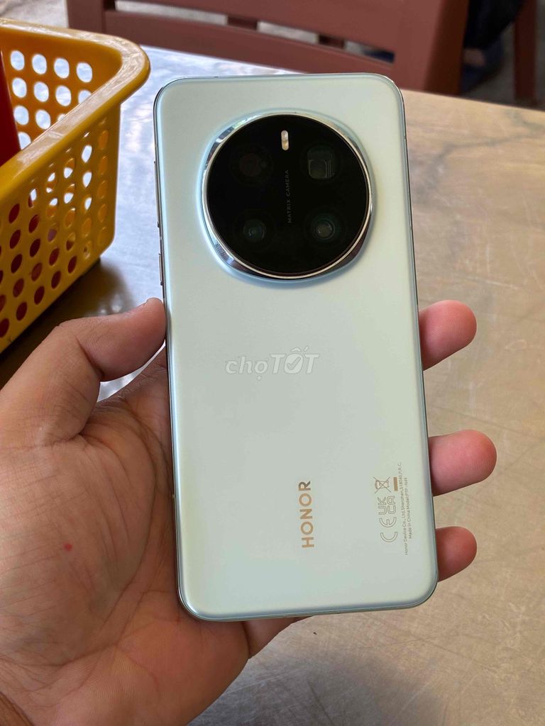 Honor Magic 7 Pro 12GB/512GB Trắng 99%. Mua bán Điện thoại tại Quận 10 Tp Hồ Chí Minh được đăng bởi Mua Bán Điện Thoại  hình 1