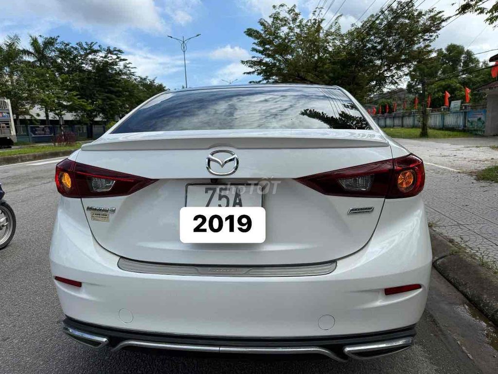 Mazda 3 2019 1.5L Premium - 68.000 km xe gia đình. Mua bán Ô tô tại Thành phố Huế Thừa Thiên Huế được đăng bởi Hoàng Tàu  hình 5