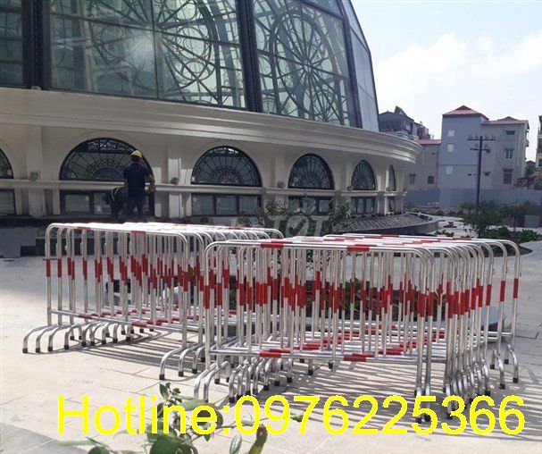 Hàng rào di động tại Bắc Giang. Mua bán Đồ chuyên dụng, Giống nuôi trồng tại Quận Nam Từ Liêm Hà Nội được đăng bởi Thùy Linh hình 1