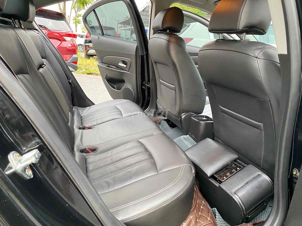 Chevrolet Cruze 2017 LT - 90000 km. Mua bán Ô tô tại Huyện Gia Lộc Hải Dương được đăng bởi Nhất Tín Ô Tô Hải Dương hình 10