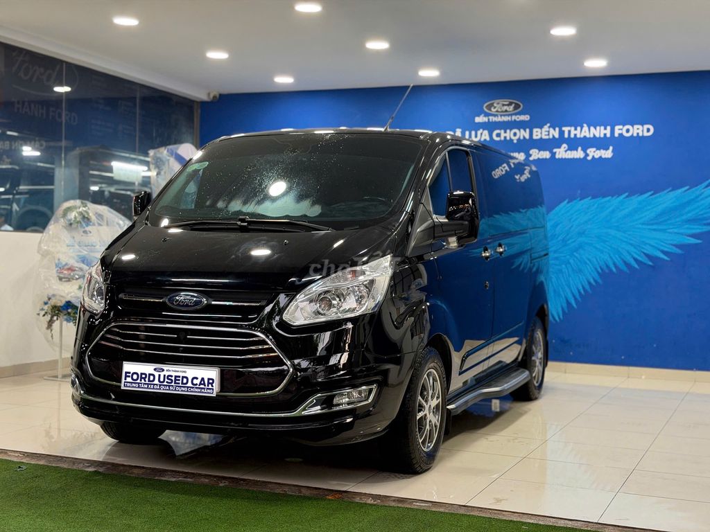 FORD TOURNEO TITANIUM 2019 – MPV 7 CHỖ CAO CẤP