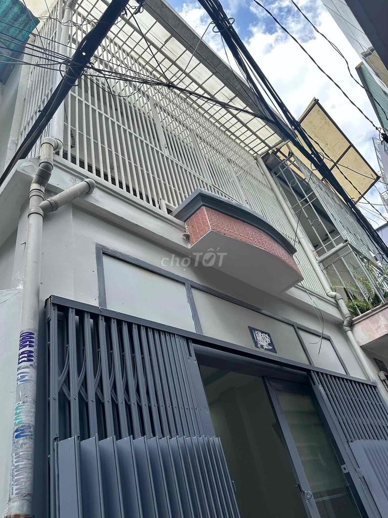 NHÀ FULL NỘI THẤT MỚI 3,5*11m 1LẦU 2PN 2WC LÝ THƯỜNG KIỆT