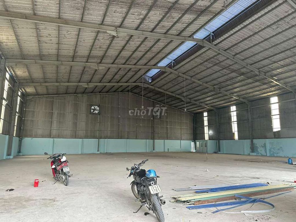 Cho thuê kho xưởng tổng 1380m2.Điện 160kv,Bình nhâm,Thuận An Bìn Dương