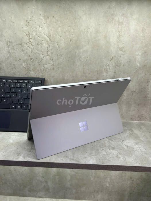 Microsoft Surface Pro 6 i5-8350U 8GB/128GB. Mua bán Máy tính bảng tại Quận 1 Tp Hồ Chí Minh được đăng bởi Hội Đồ Điện Tử hình 1