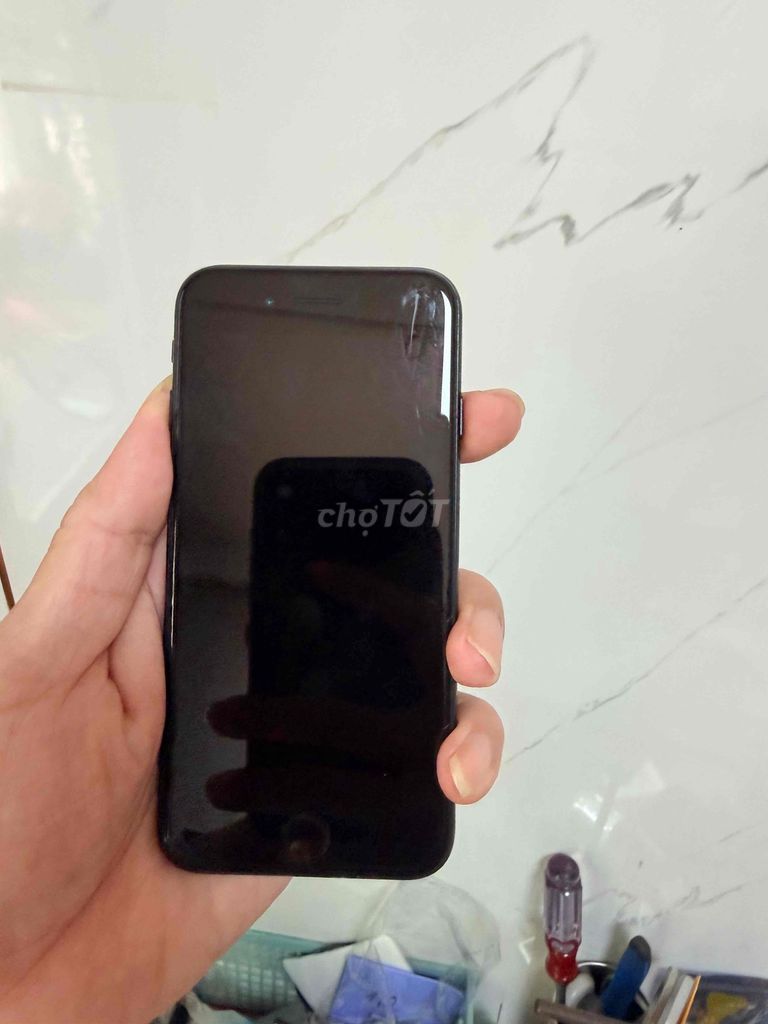 Apple iPhone SE 2020 64GB Đen Qte zin áp. Mua bán Điện thoại tại Quận 6 Tp Hồ Chí Minh được đăng bởi Laptop Phương Nghi hình 1