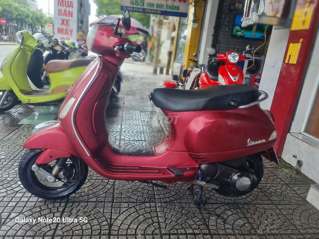 Piago VESPA Fi 2012 RING ÊM .ĐẸP KENG