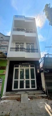 Nhà nguyên căn mặt tiền Lê Thị Riêng Quận 12