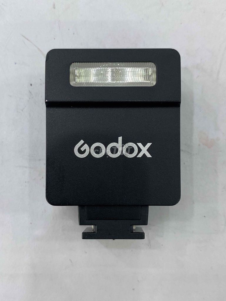 Đèn flash Godox IM22 Đen đã qua sử dụng. Mua bán Máy ảnh, Máy quay tại Quận 3 Tp Hồ Chí Minh được đăng bởi Máy ảnh cũ hình 1