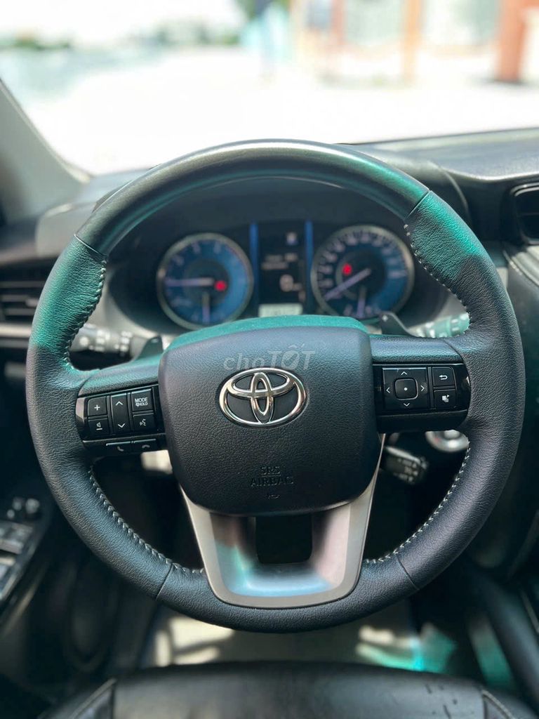 Fortuner 2023 dầu tự động 01 cầu xe còn cứng ngắt. Mua bán Ô tô tại Quận Gò Vấp Tp Hồ Chí Minh được đăng bởi Phan Trung Quân hình 15