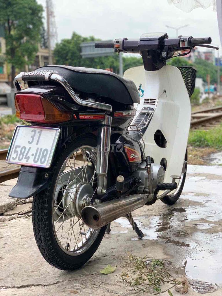 Bán dream thái đời 95 gầm sườn ngon máy chất. Mua bán Xe máy tại Huyện Thanh Trì Hà Nội được đăng bởi Phạm Khoa hình 5