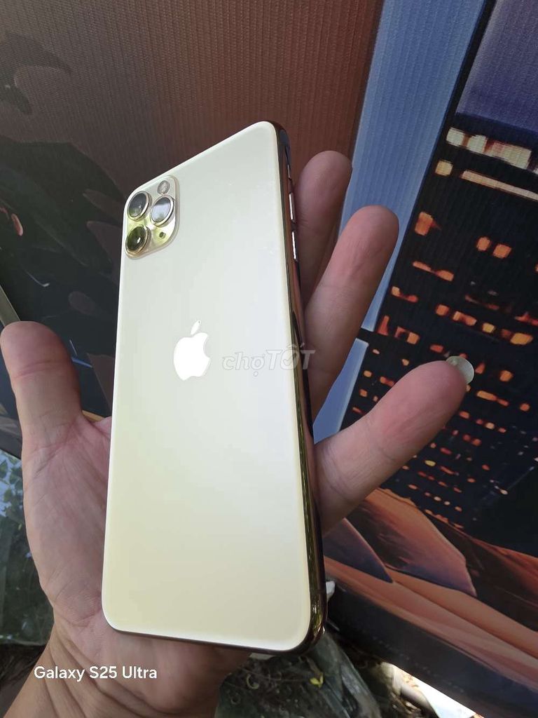 Apple iPhone 11 Pro Max Vàng. Mua bán Điện thoại tại Quận Ba Đình Hà Nội được đăng bởi Nguyễn Dân hình 1