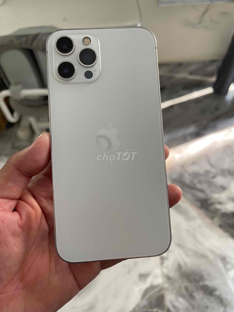 Apple iPhone 12 Pro Max 256GB Bạc. Mua bán Điện thoại tại Huyện Châu Thành Bến Tre được đăng bởi Thanh Huy hình 1