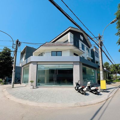 BÁN NHÀ GÓC 2MT 177M2 - 3 TẦNG 18,3 TỶ NGAY KDC VĨNH LỘC BÌNH TÂN. Mua bán văn phòng, mặt bằng kinh doanh tại Quận Bình Tân Tp Hồ Chí Minh được đăng bởi Huỳnh