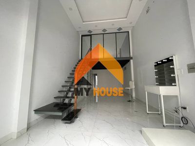 Nhà phố 80 m² · 2 PN · Trần Não