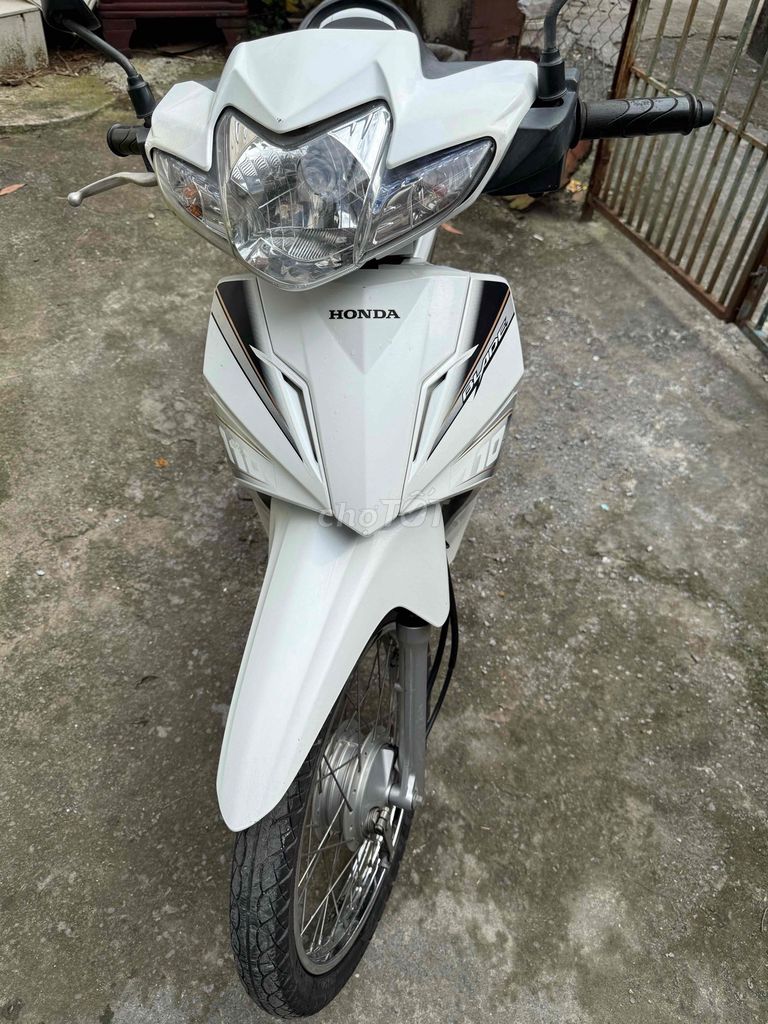 Cần bán xe Honda Blade 110cc đời 2016  biển TPHCM. Mua bán Xe máy tại Quận Bình Thạnh Tp Hồ Chí Minh được đăng bởi Điệp hình 3