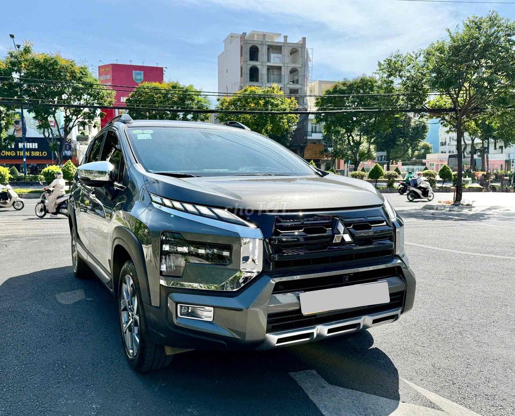 Mitsubishi Xpander Cross 2024 - 2000 km