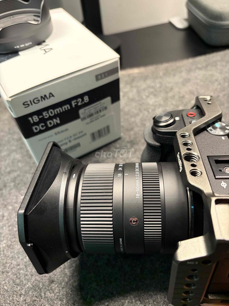 Ống kính Sigma 18-50mm f2.8 DC DN Sony E-mount Đen. Mua bán Máy ảnh, Máy quay tại Quận 4 Tp Hồ Chí Minh được đăng bởi Lê Hữu Tùng hình 1