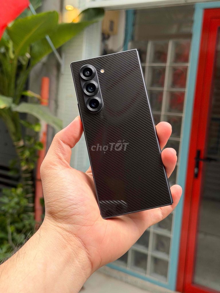 Samsung Galaxy Z Fold6 256GB Đen Crafted. Mua bán Điện thoại tại Quận 3 Tp Hồ Chí Minh được đăng bởi 2 Hand STORE  hình 1