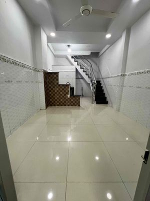 CHO THUE NGUYÊN CĂN CHỈ 5P TỚI CẦU CHÀ VÀ THUẬN Q5 Q10 Q6 Q8