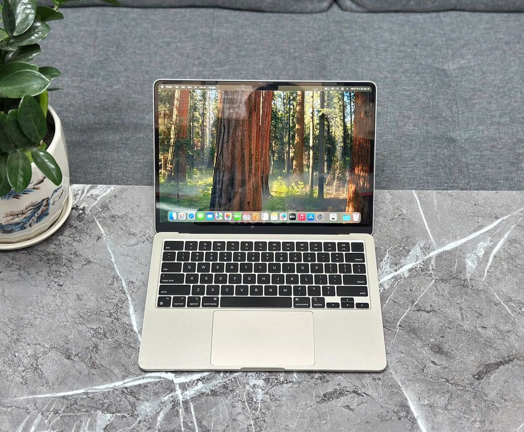 MACBOOK AIR M2 2024 16GB/256GB/13.6"/GOLD PIN 100%. Mua bán Laptop tại Thành phố Thủ Đức Tp Hồ Chí Minh được đăng bởi Z Computer hình 1